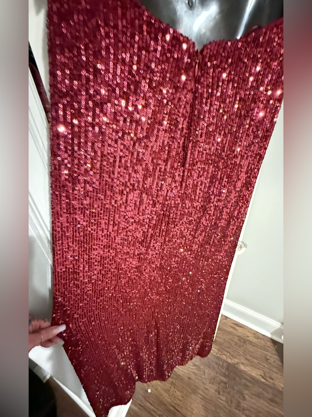 NWT Morgan & Co Sequin High Neck Keyhole Open Back Formal Evening Gown Merlot 5 - Picture 10 of 15